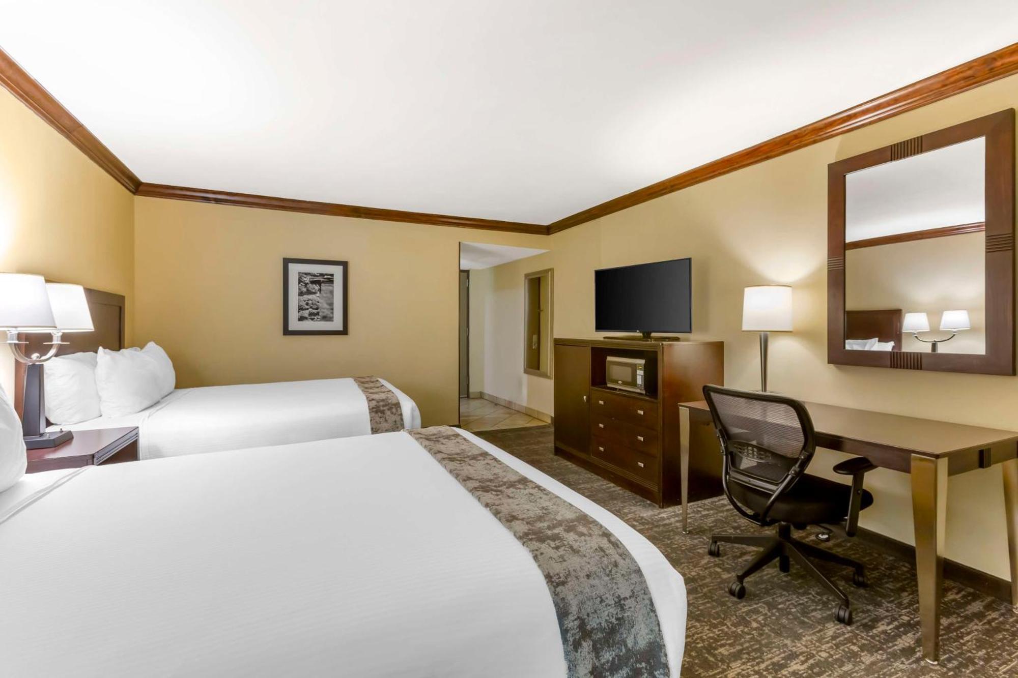 Best Western Plus Raton Hotel Exterior foto